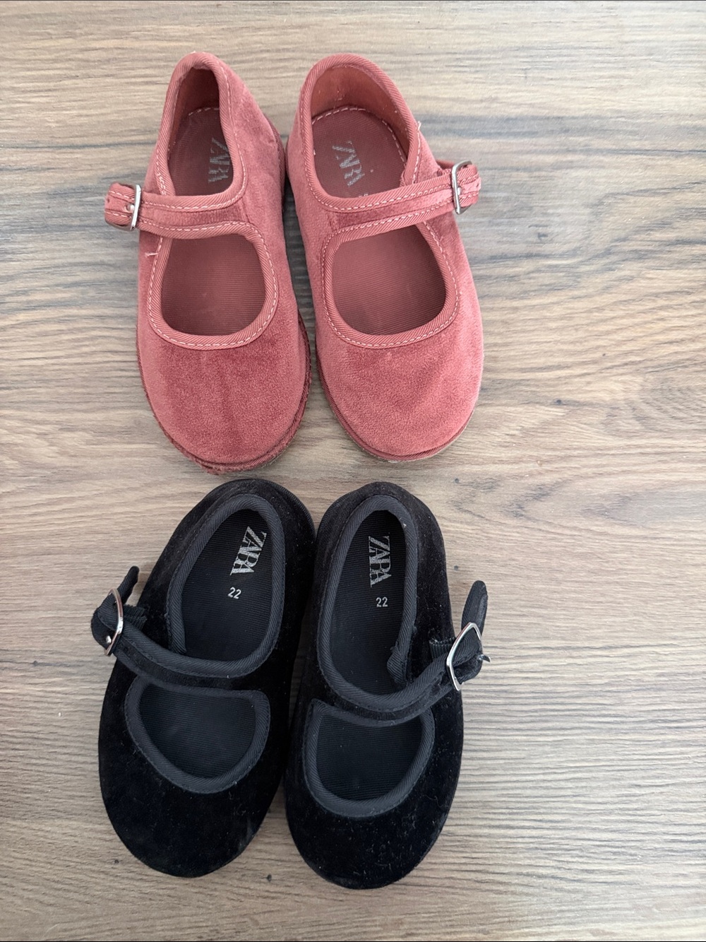 ZARA / Toddler Girls Velvet Mary Jane Flats 2-pack / US 7